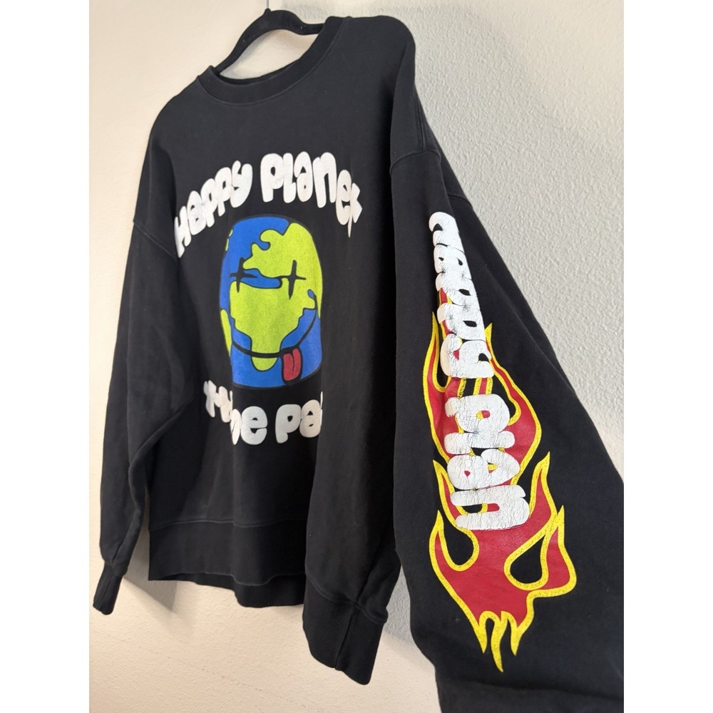 NEOITY Happy Planet Theme Park Crewneck Sweatshirt Black Free Size Flame Sleeves